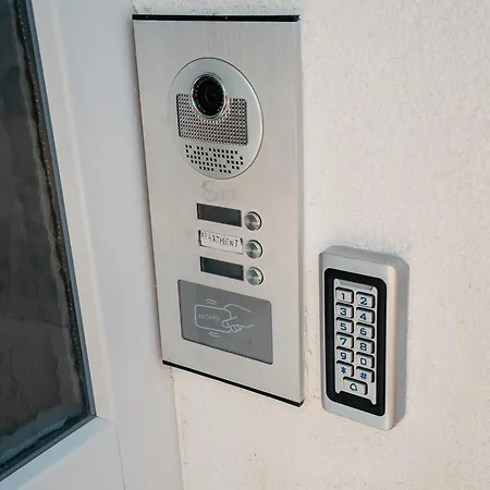 曼达公寓 * 扎达尔