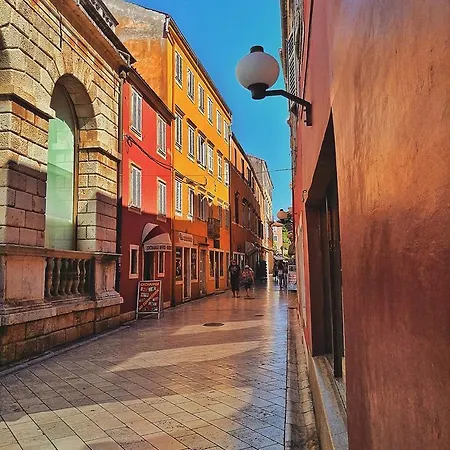 Apartament Manda *